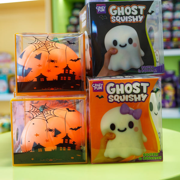 Squishies fantômes et citrouilles d'Halloween en boutique